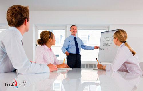 數(shù)據(jù)營銷團(tuán)隊(duì)