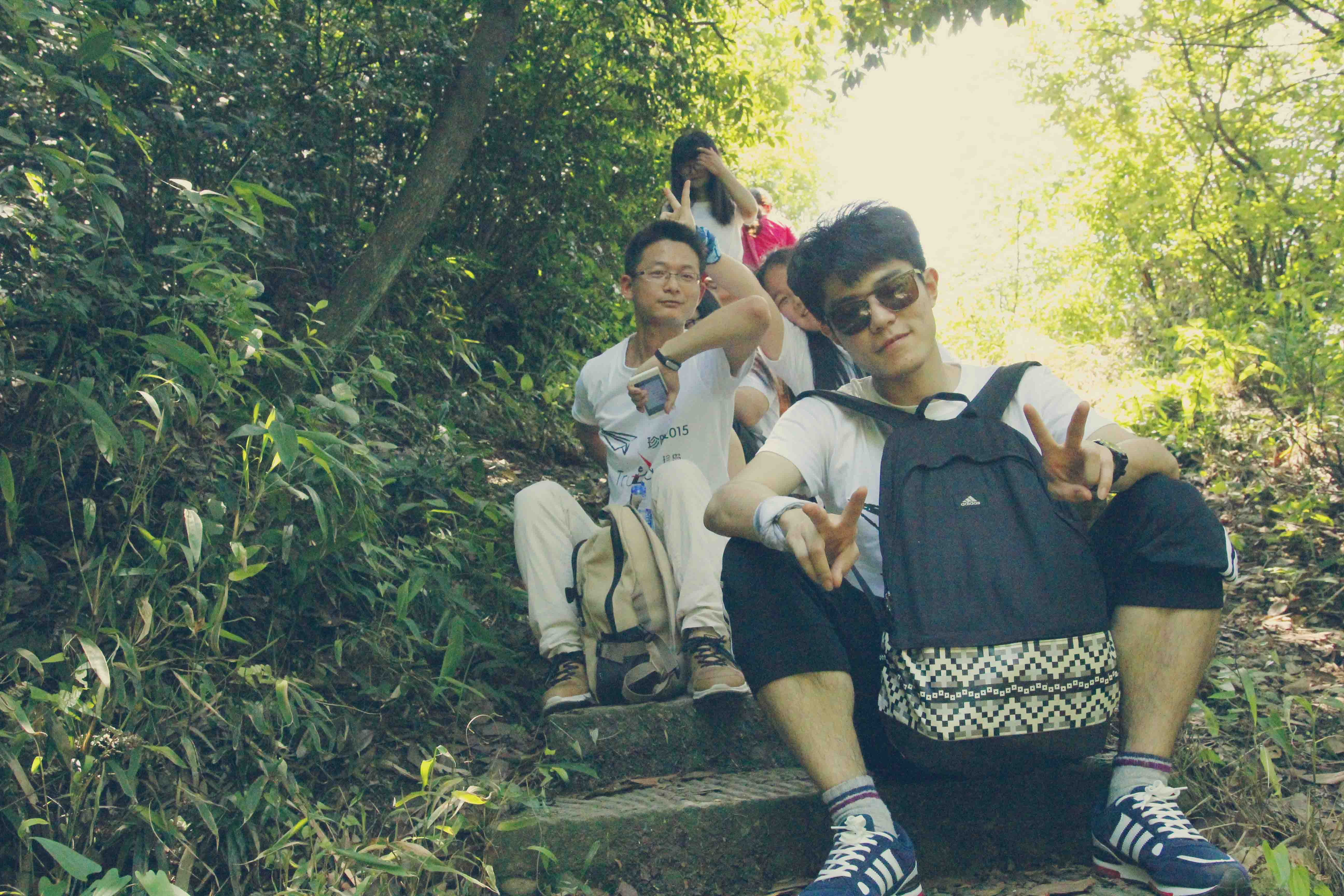 隊員們稍作休息