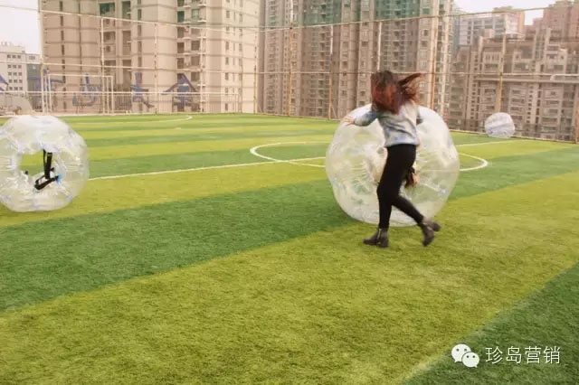 風一樣的女子，也是蠻拼的