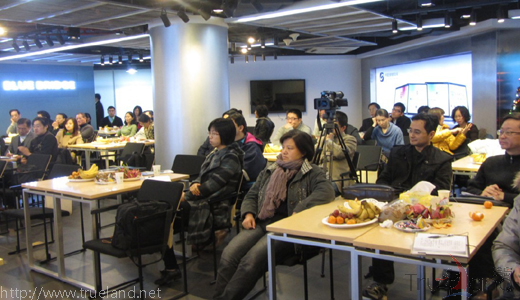 2012年“區(qū)上市后備企業(yè)暨成長型企業(yè) 高層管理者培訓(xùn)”改制上市沙龍現(xiàn)場